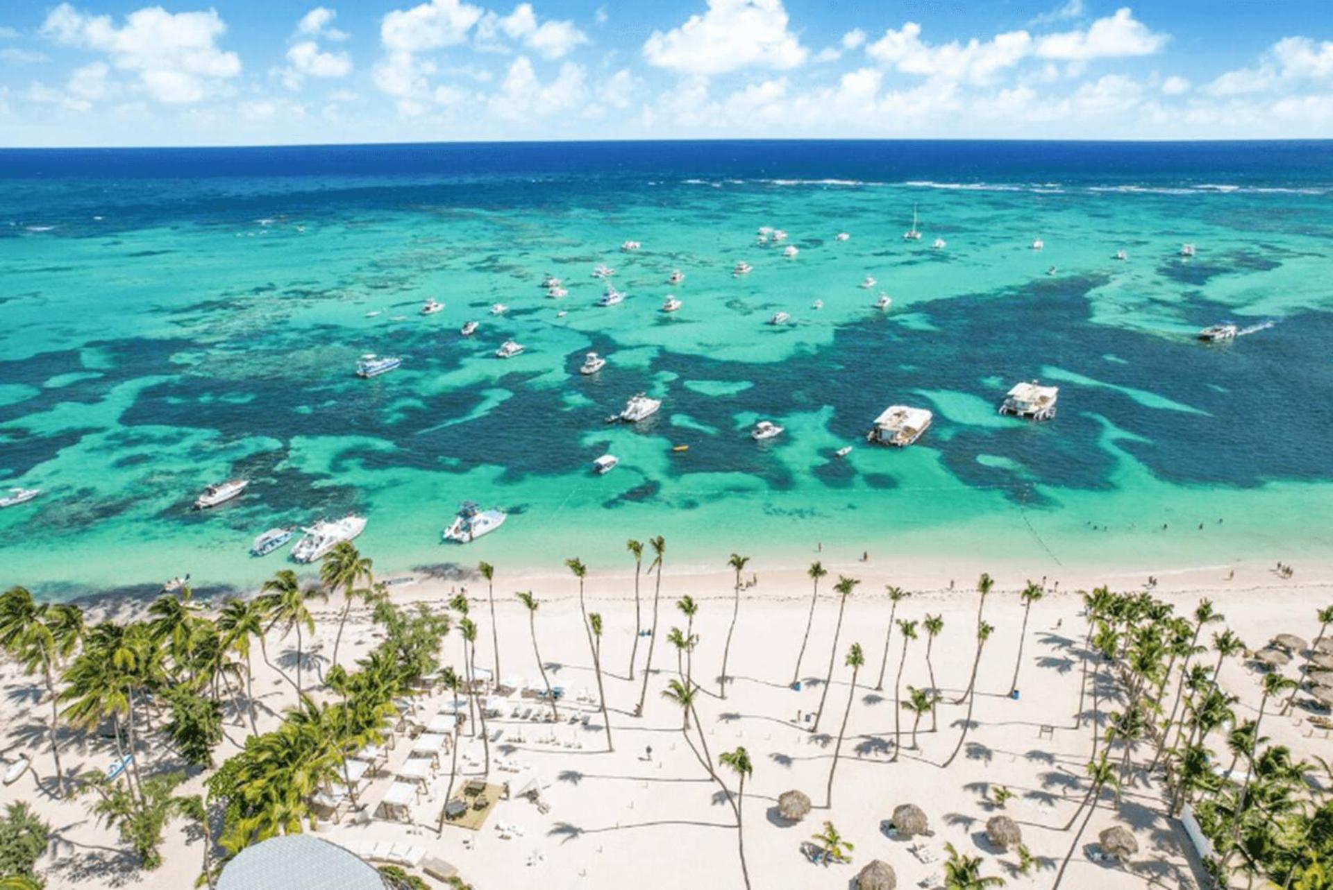 Apartment Beauty Pool Views Paseo Playa Coral Steps To The